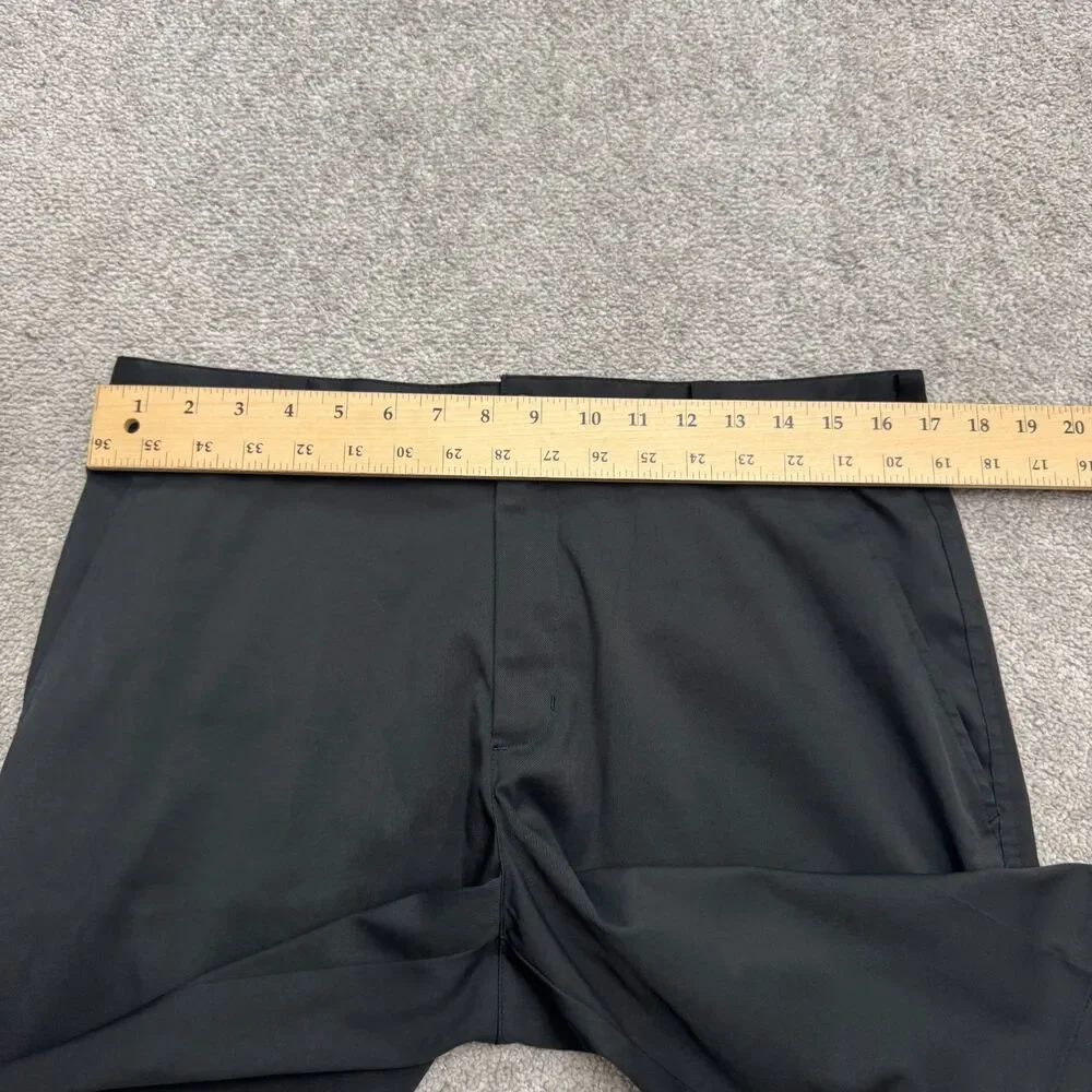 Nike Dri-Fit Golf Chino Shorts Men 32 Black Flat Front Stretch Activewear Preppy